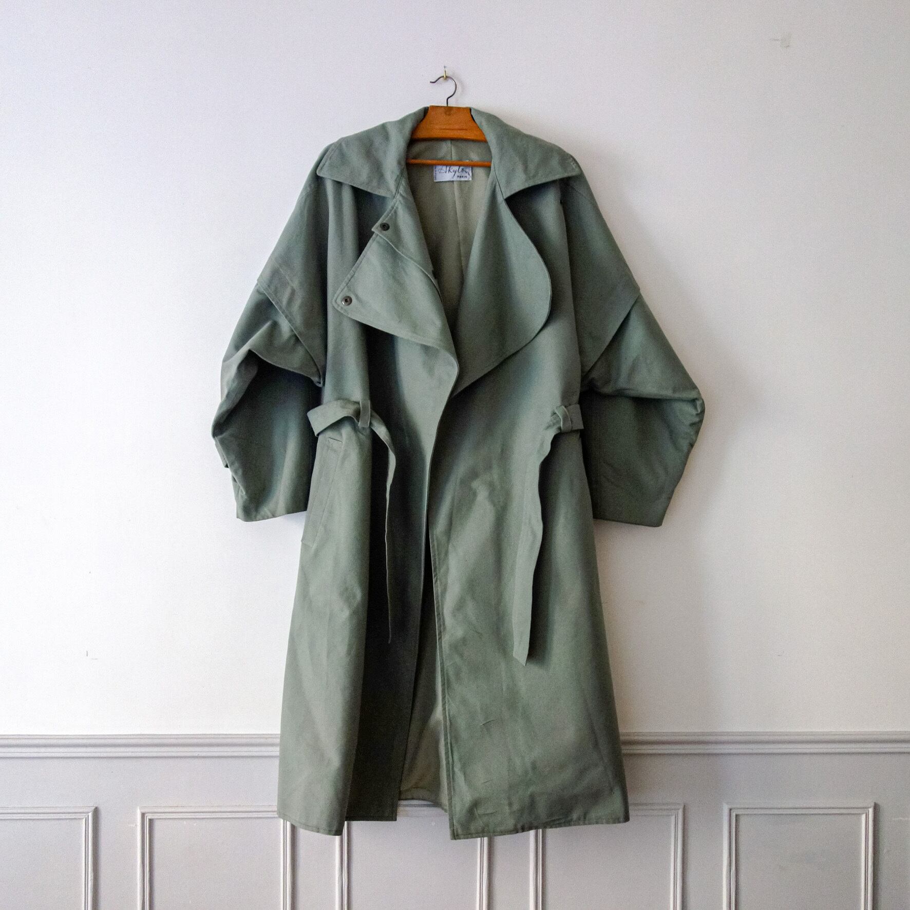 MADE IN FRANCE】AKYLON ミリタリースタイルダブルブレステッドコート