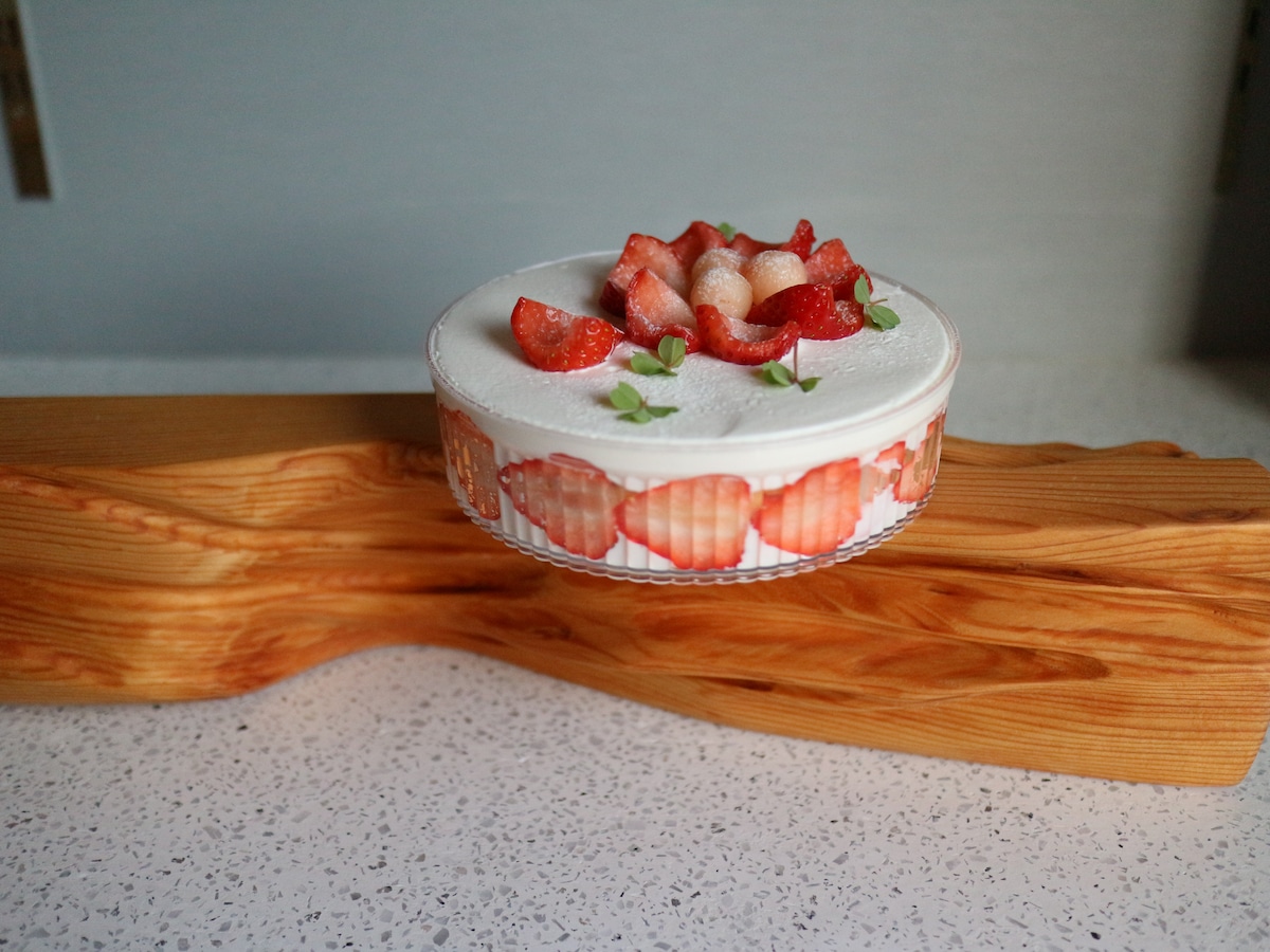 お誕生日ケーキ（苺ショート）｜PAVLOVA 直径12cm 〈約2～3名様分 