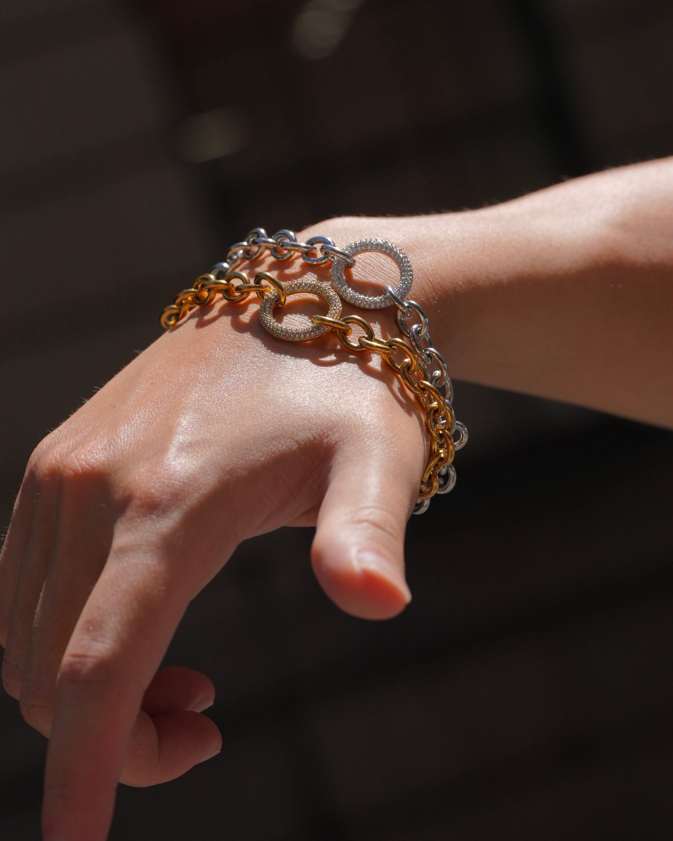 輝くラグジュアリーサークルブレスレット | BELINDA OFFICIAL