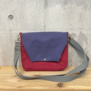 お値引きカラー‼️【選べる紐付】-* Messenger Shoulder *-【赤ワイン×パープル】