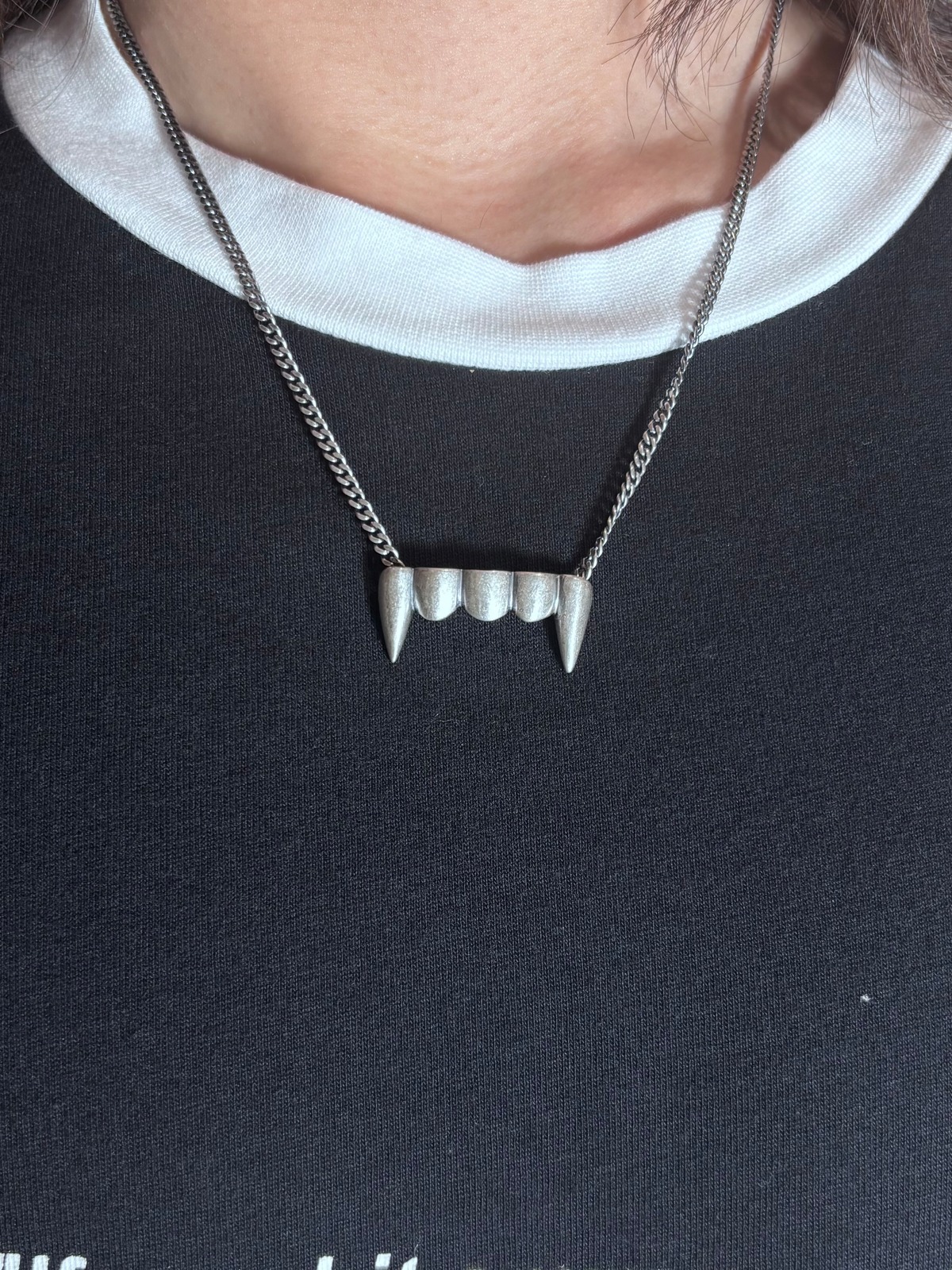 25AW】P.A.M Perks And Mini パークスアンドミニ / FANGZ NECKLACE 
