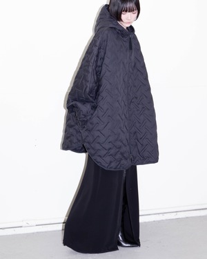 2000s Euro vintage - abstract quilted poncho coat