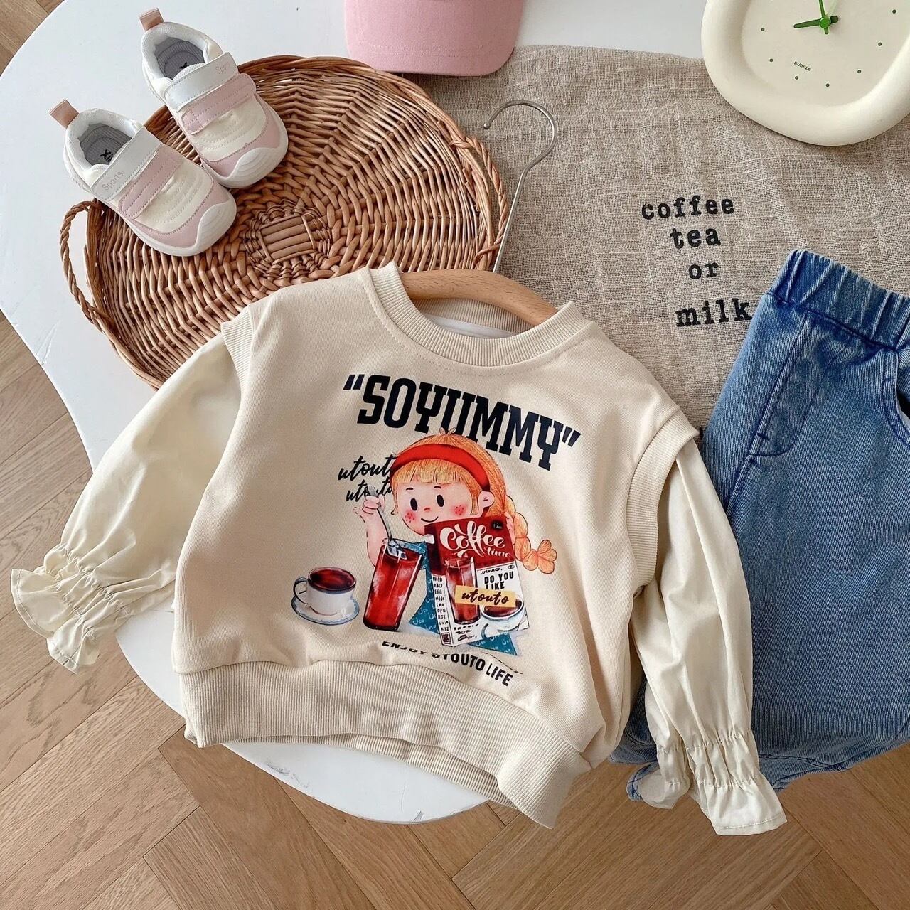 プリントトレーナー / 異素材スリーブ / レトロ / 女の子 / ~120