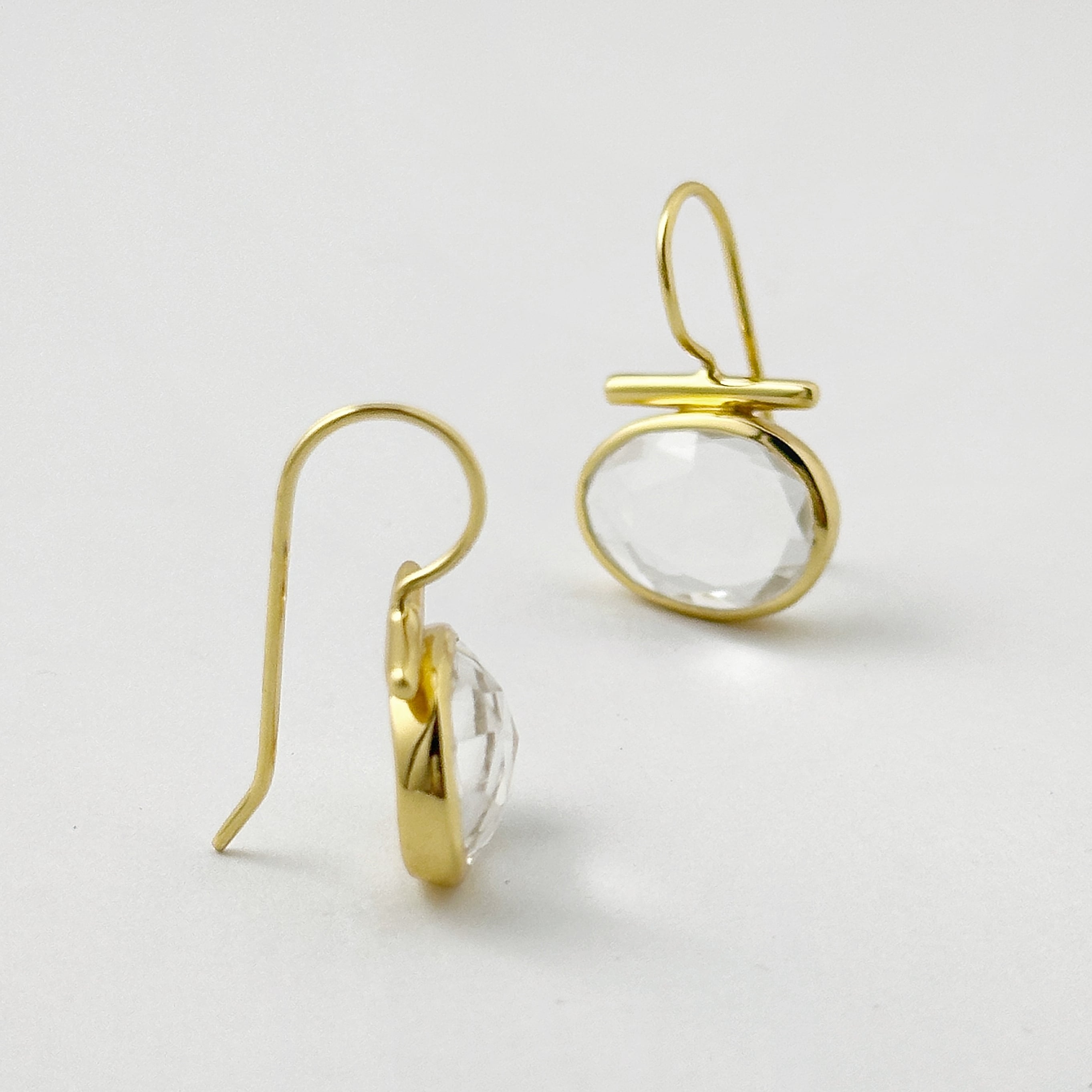 再入荷】 Gold Coating 横オーバル クリスタル フックピアス | 【公式