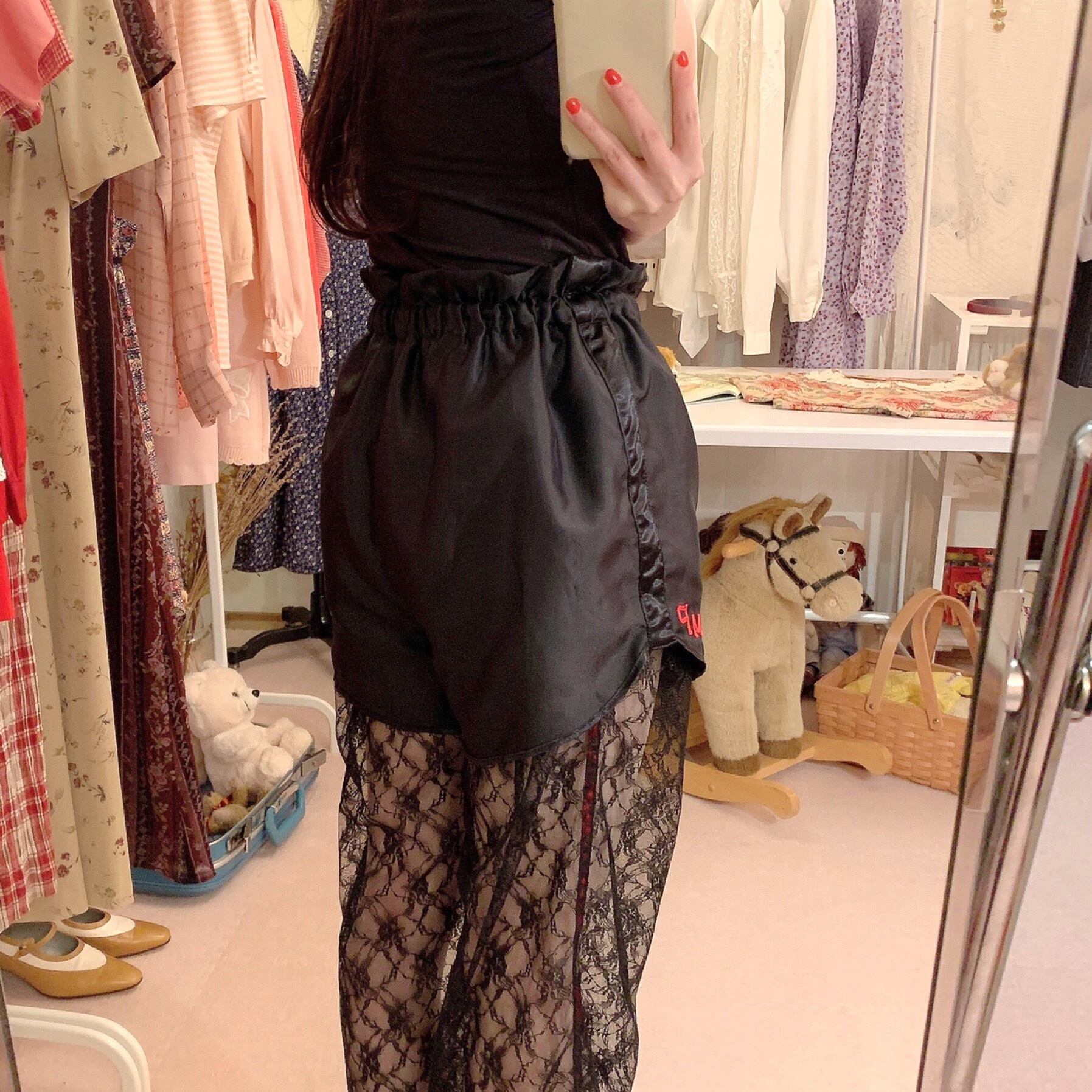 original : heads or tails brother pants BK/RD