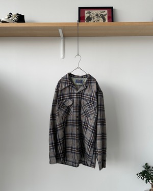 -PENDLETON- Vintage 70s L Board shirt