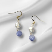 8月誕生石ピアス(ブルーレース)