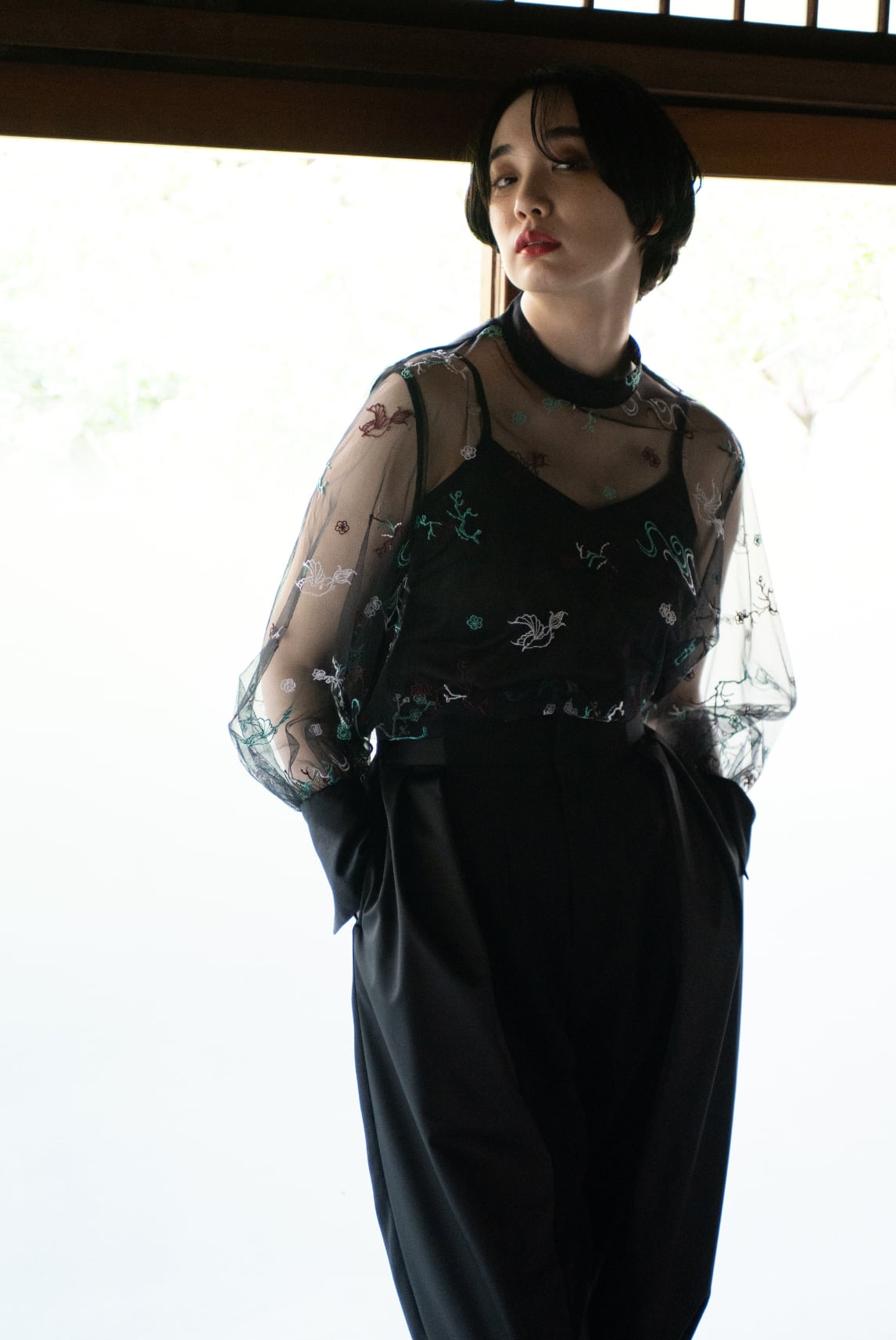 Traditional Pattern Embroidery Blouse BLACK