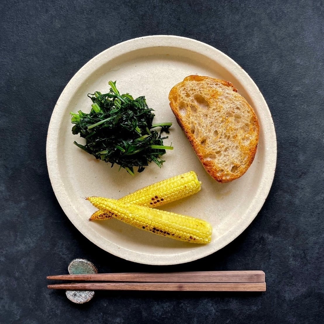 Bakeryの定番！ イトウサトミさんのプレート パイ皿 | THE MARKET