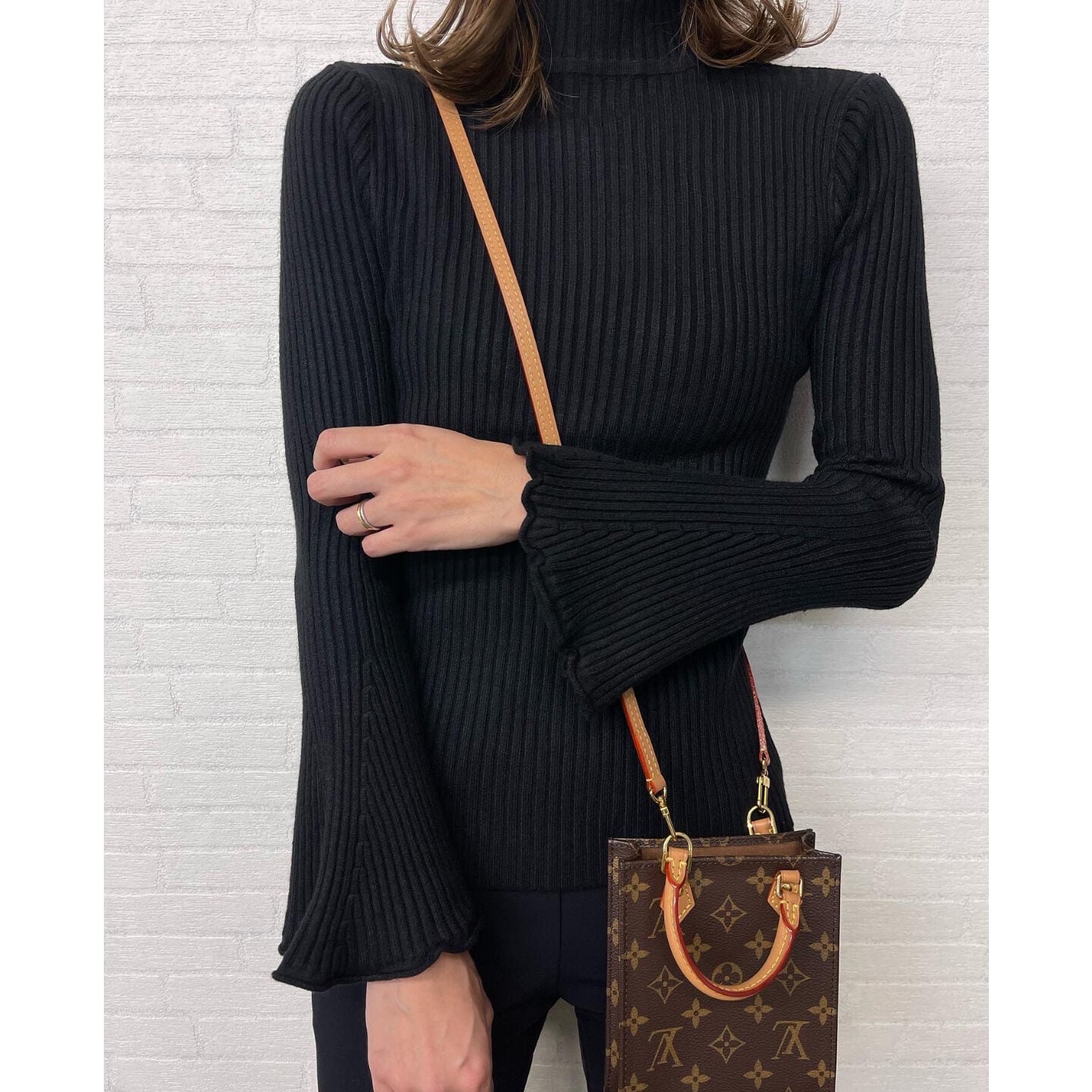 ◆一部即納◆ベルスリーブライトニット(ご注文から1-2週間程でお届け)