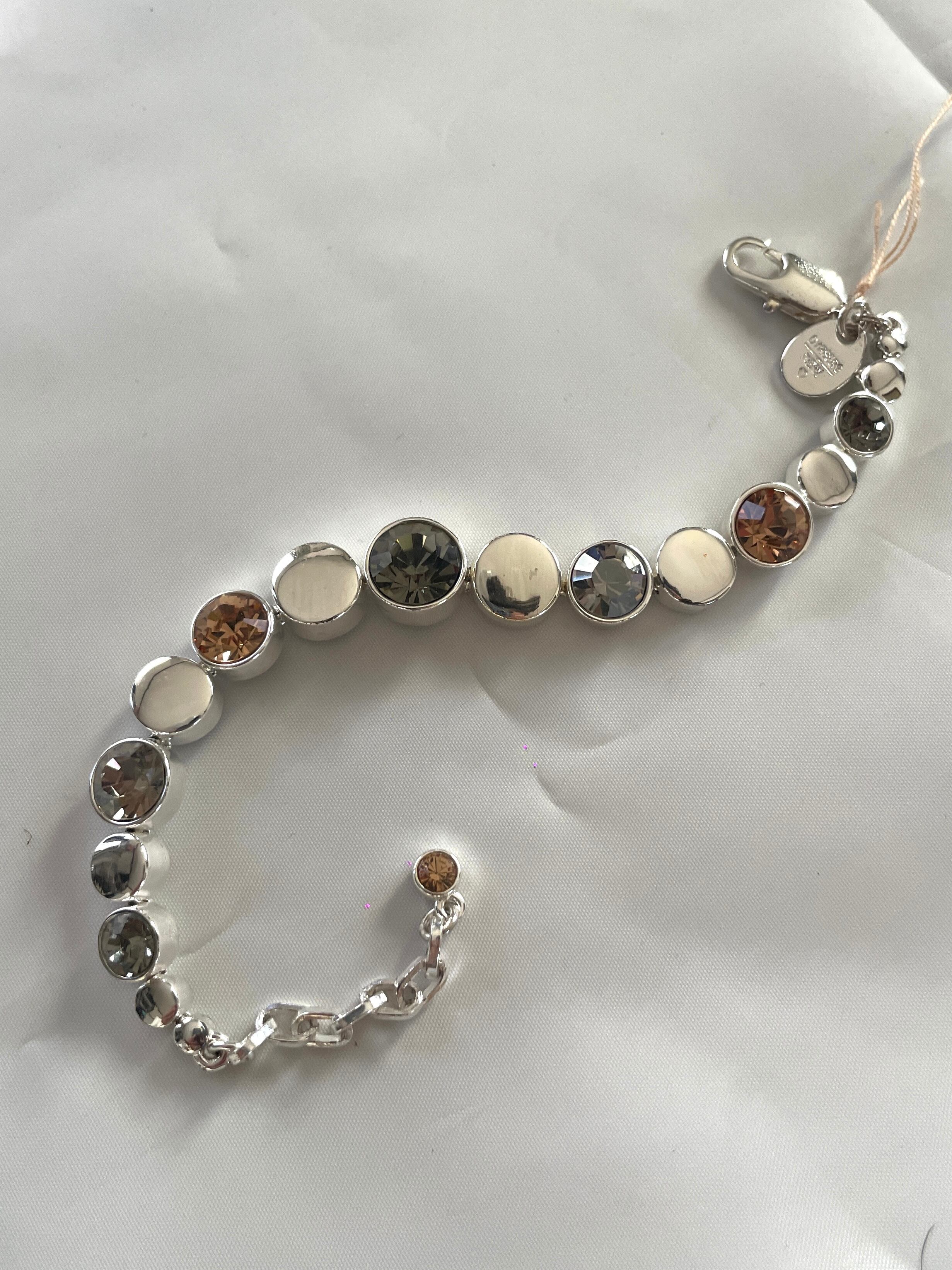 DYRBERG/KERN Round Crystal Single Strand Link Bracelet