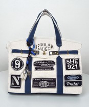 -数量限定-【直営限定ITEM】TYPE-B バイカラーワッペンターンロックハンドバッグ　CQ-49510H