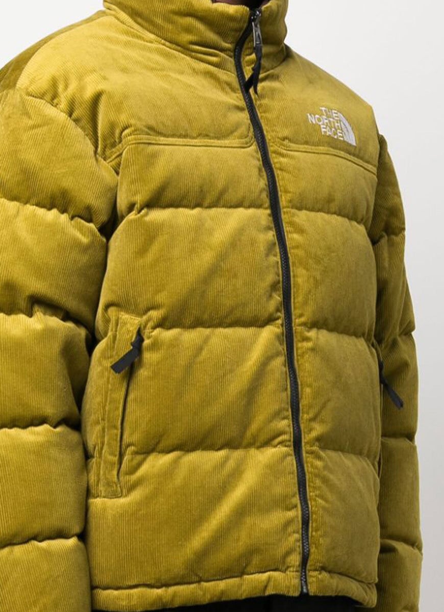 日本未発売モデル The North Face M 92 REVERSIBLE NUPTSE 日本未発売モデル The North Face M 92 REVERSIBLE NUPTSE