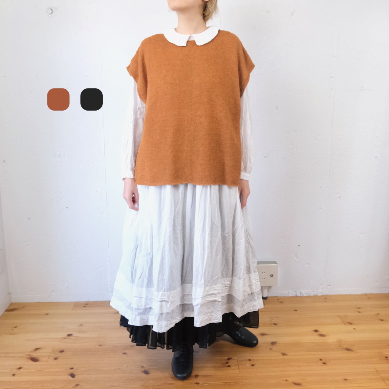 suzuki takayuki (スズキタカユキ) alpaca knitted cape ベビーアルパカ ニットベスト(ブラウン)