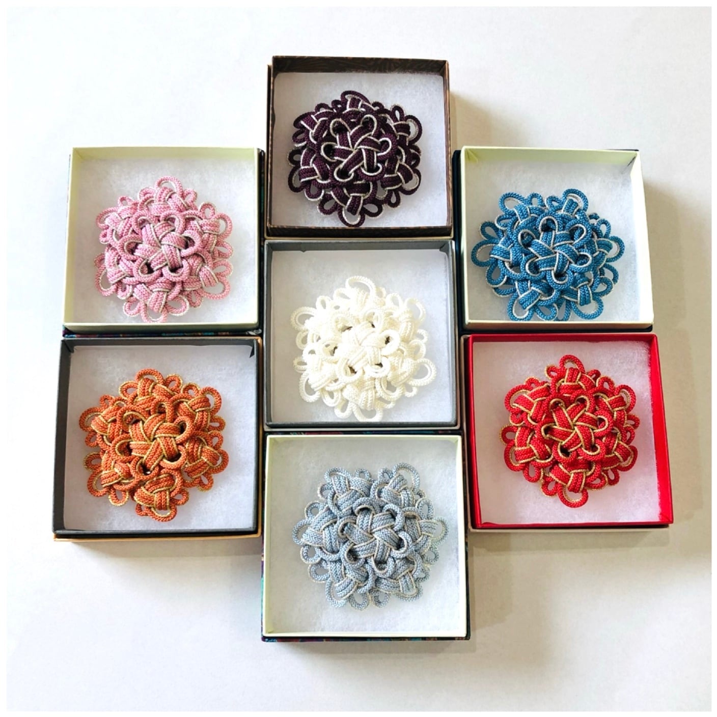 花結びブローチ | クラフトショップ 結