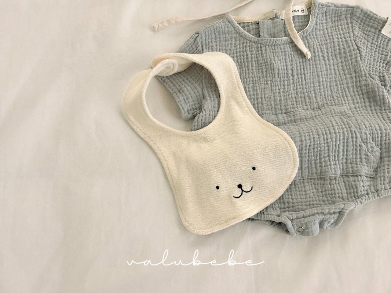[valubebe] Malangmalang Bib / [벨루베베] 말랑말랑빕