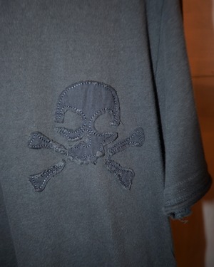2010's skull Tshirt