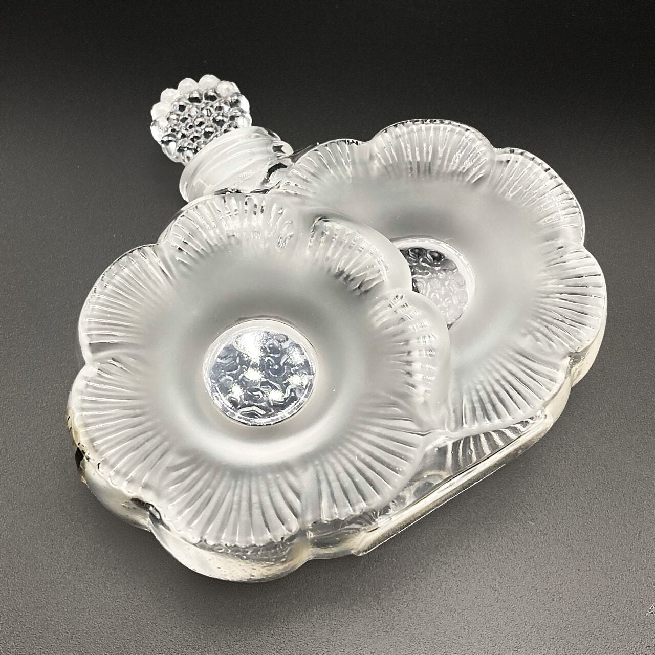 美品 ラリック ビンテージ香水瓶 クレールフォンテーヌ　サインありLalique