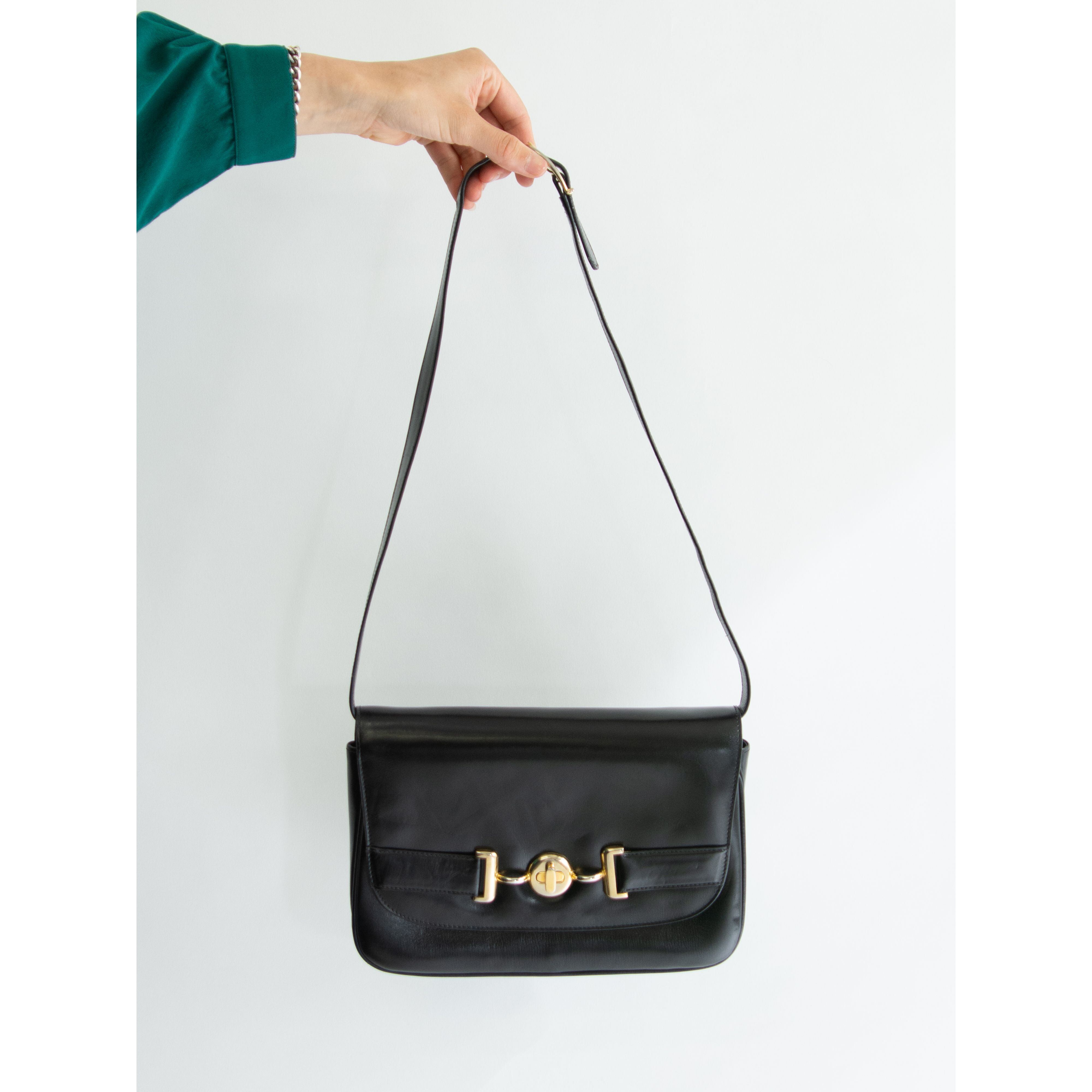 【Unknown Brand】Made in Italy Leather Shoulder Bag(イタリア製 レザーショルダーバッグ クラッチバッグ)