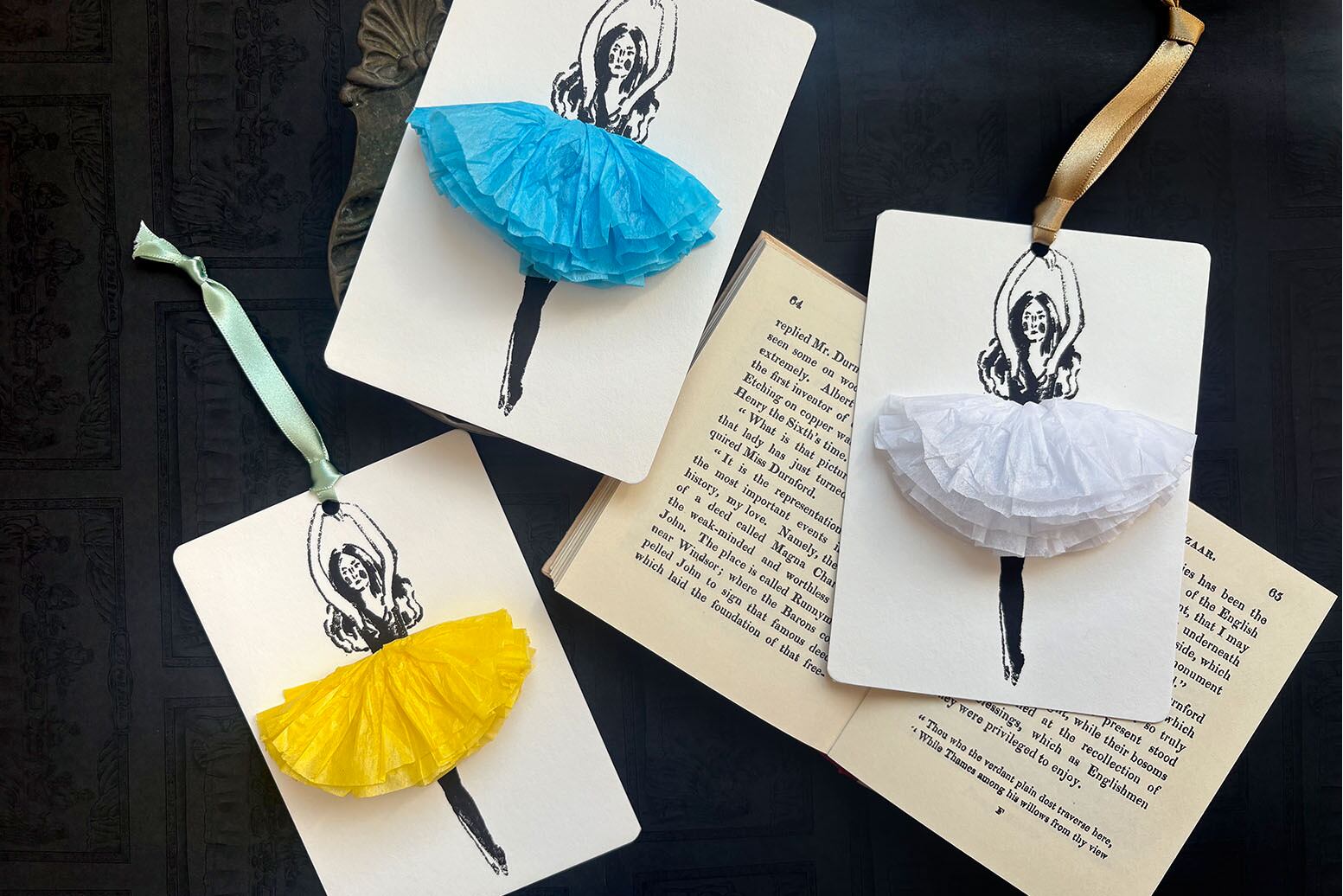 スカートふわふわの踊り子オーナメントカード 3人の踊り子セット