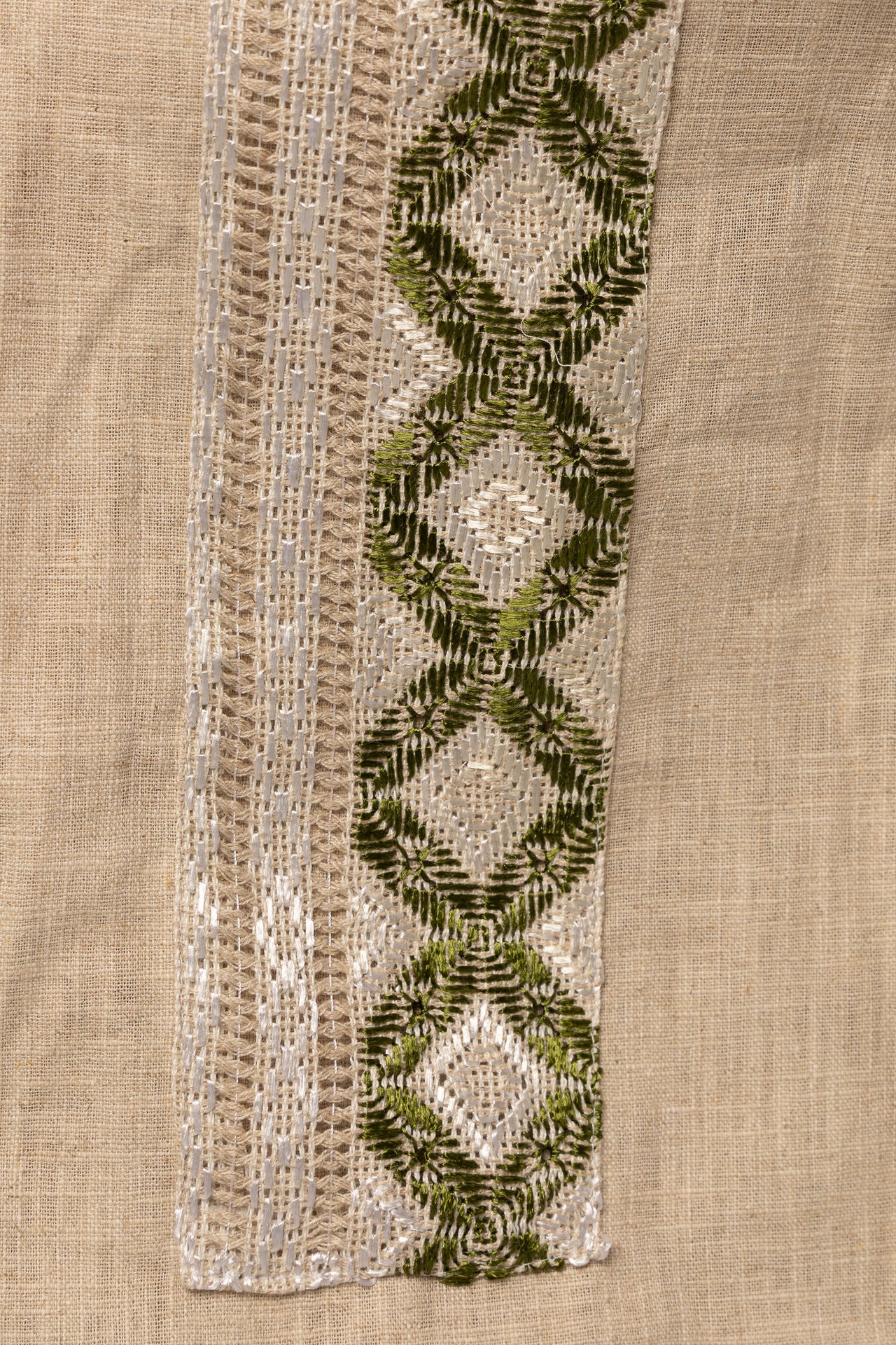 ウクライナ刺繍ヴィシヴァンカ　シルク手刺繍　XLサイズ　メンズ - 2