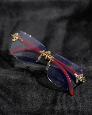 【最高級】トリプルクロスチャームサングラス【BB25044】