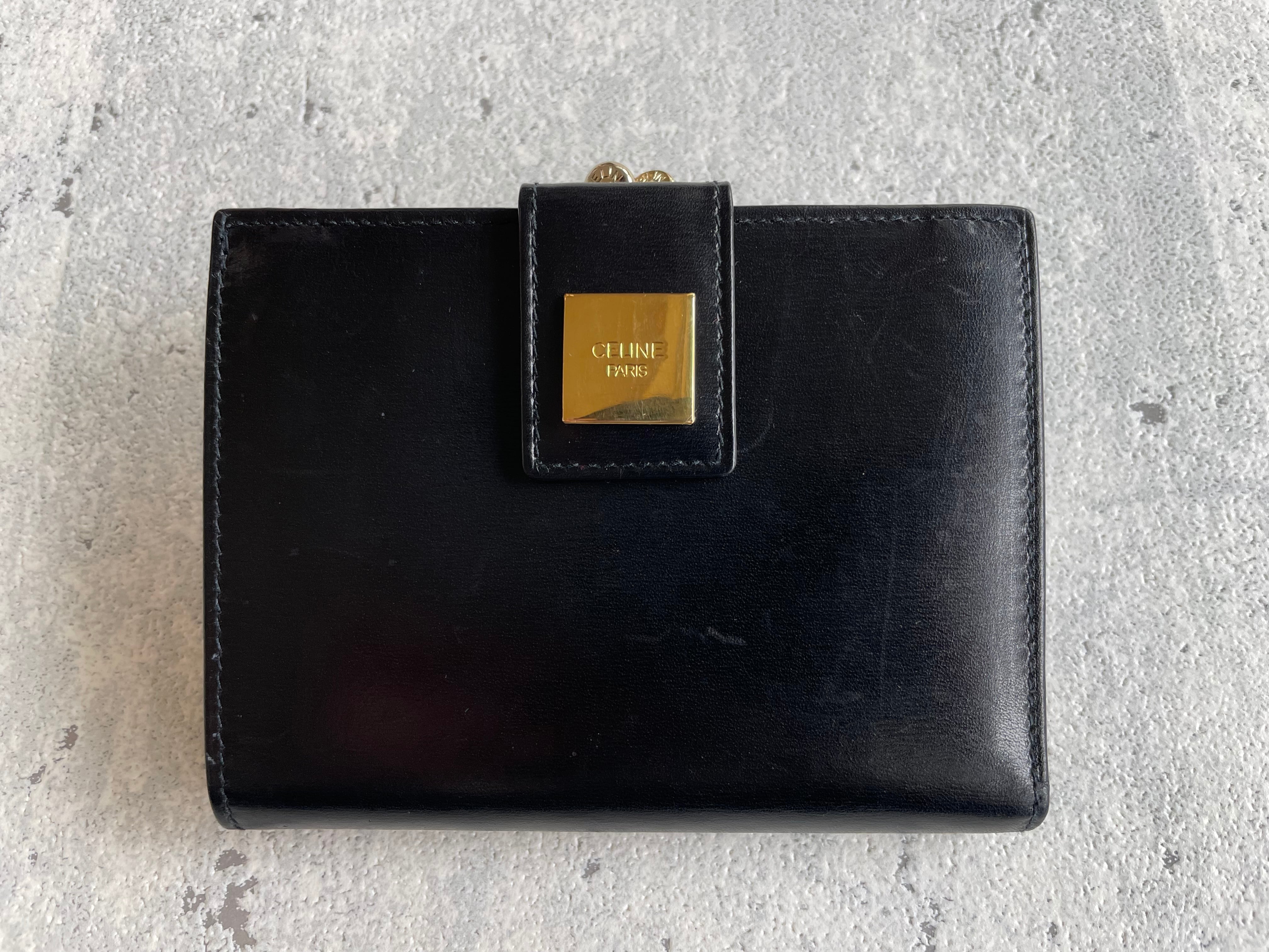 CELINE スクエアプレート がま口二つ折り財布 ブラック | Petit luxe  