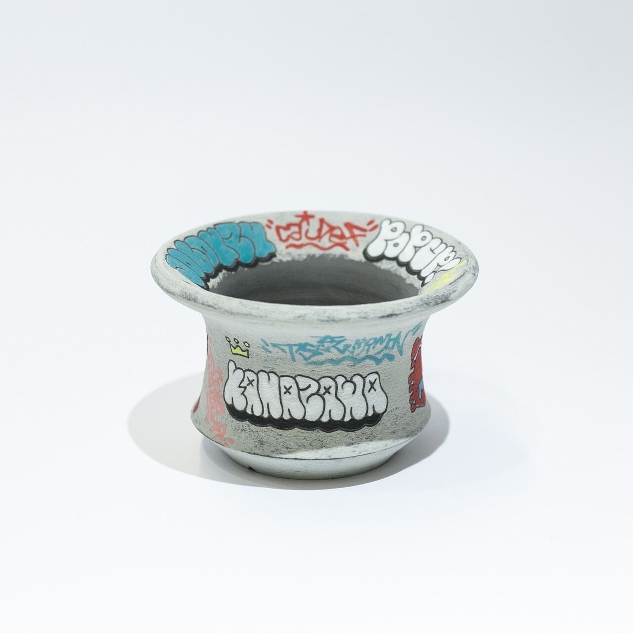【新着】ハイパーポットクリエイター "阿萬" × aobouzu グラフィティ鉢 7【金沢スケートパーク鉢】