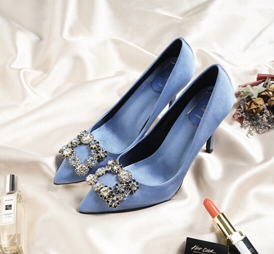 人気ショップ ウンガロungaroサンダルヒールパンプスパーティー結婚式マノロブラニクビジュ 靴 シューズ Gndgroup Co Ke