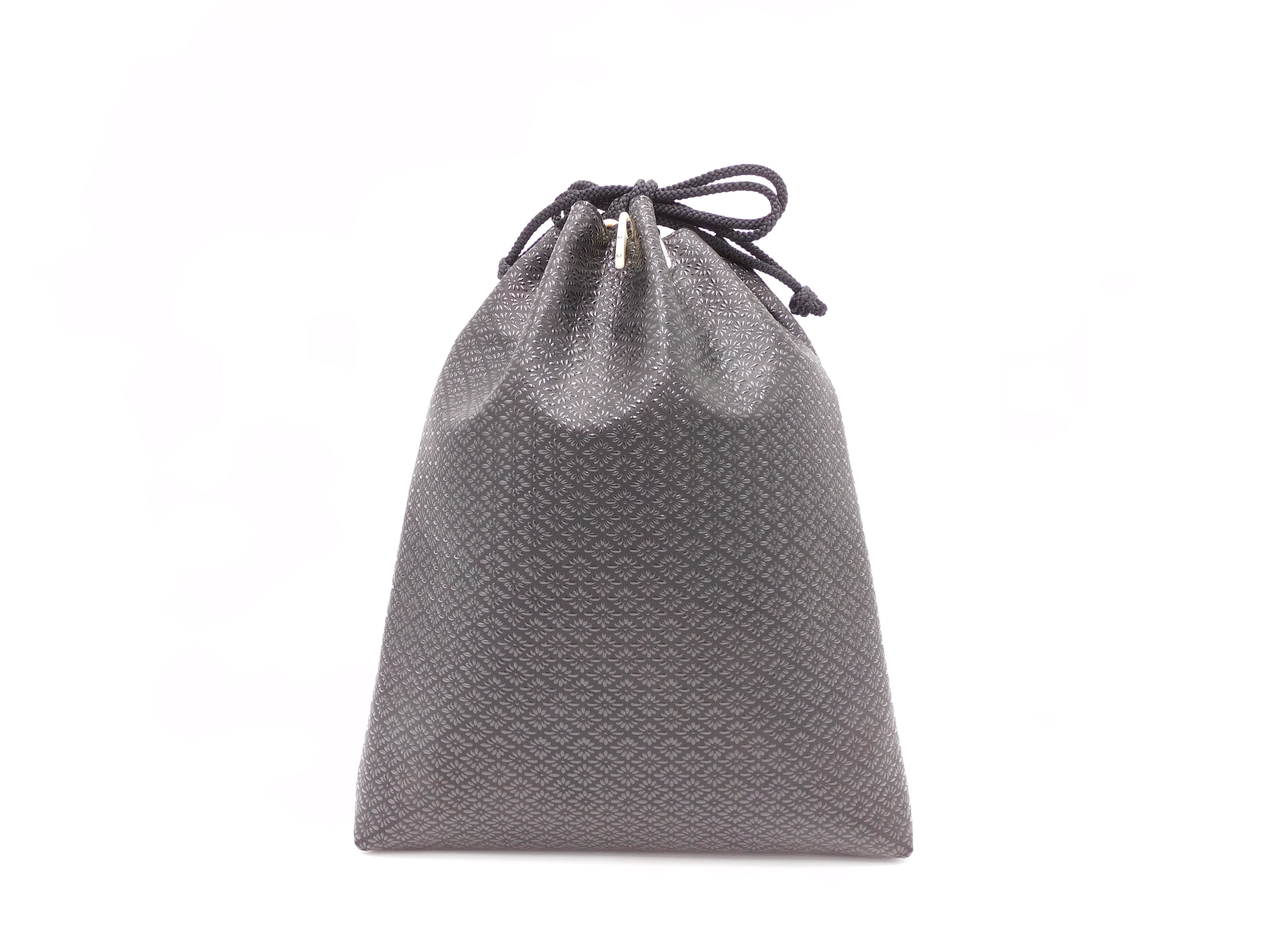 合切袋(大)黒/黒 菱菊柄