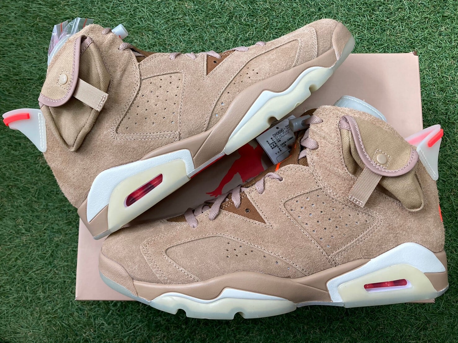 NIKE × TRAVIS SCOTT AIR JORDAN 6 RETRO SP BRITISH KHAKI 30cm