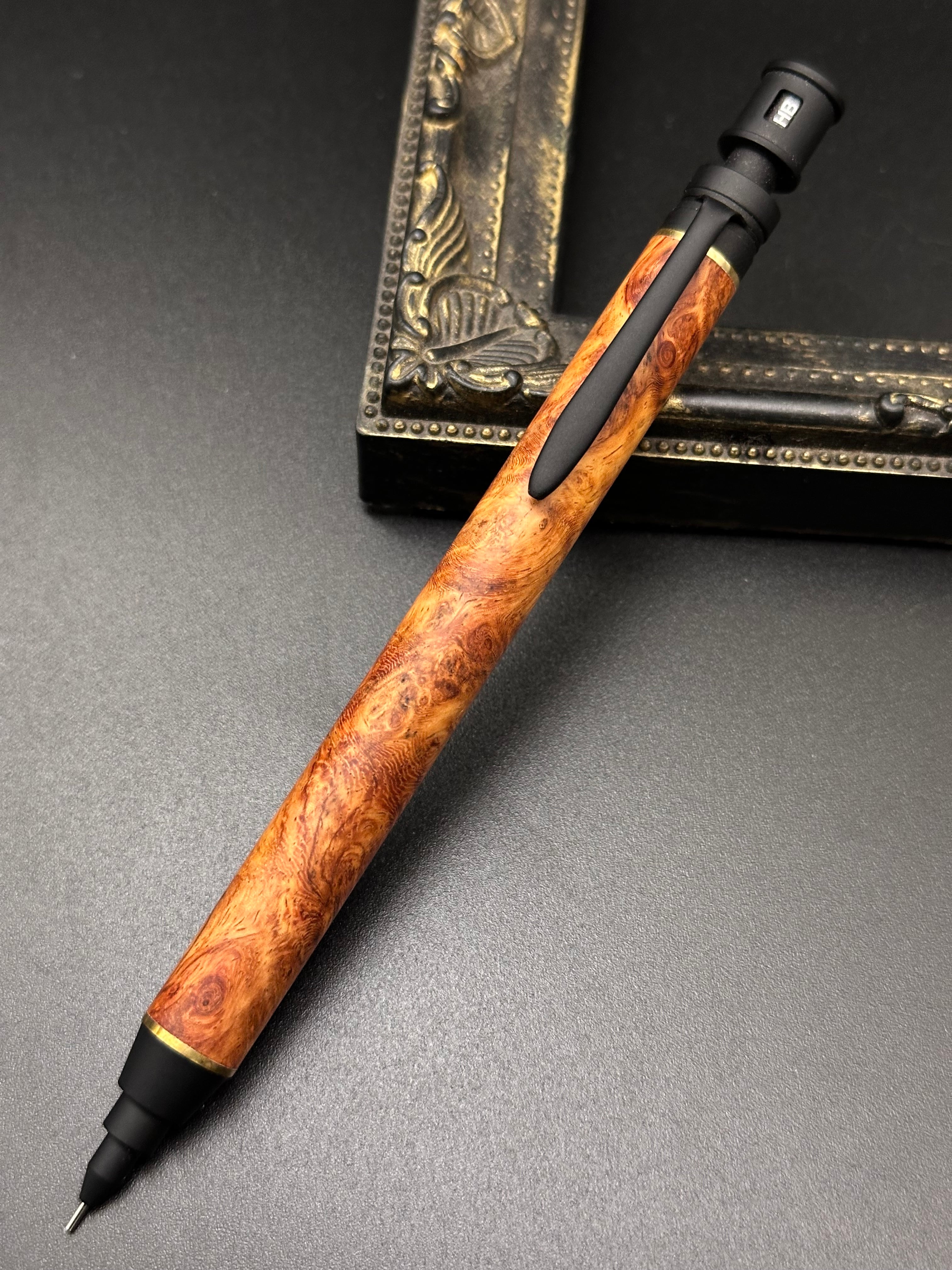 フランベルク flamberg ジェニュインマホガニー 0.5mmシャーペン ジュ フランベルク flamberg ジェニュインマホガニー 0.5mmシャーペン ジュ