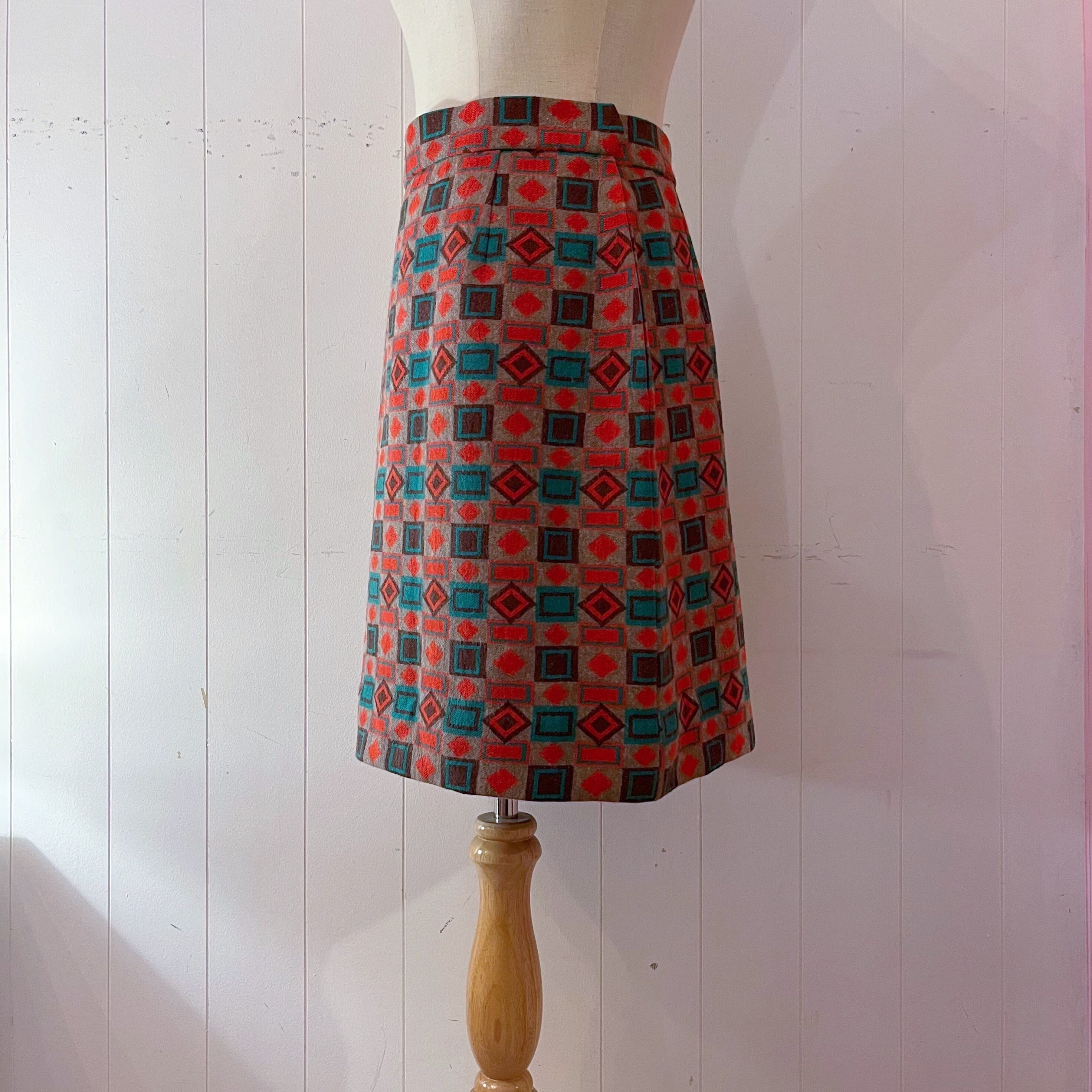 geometric pattern jacquard skirt
