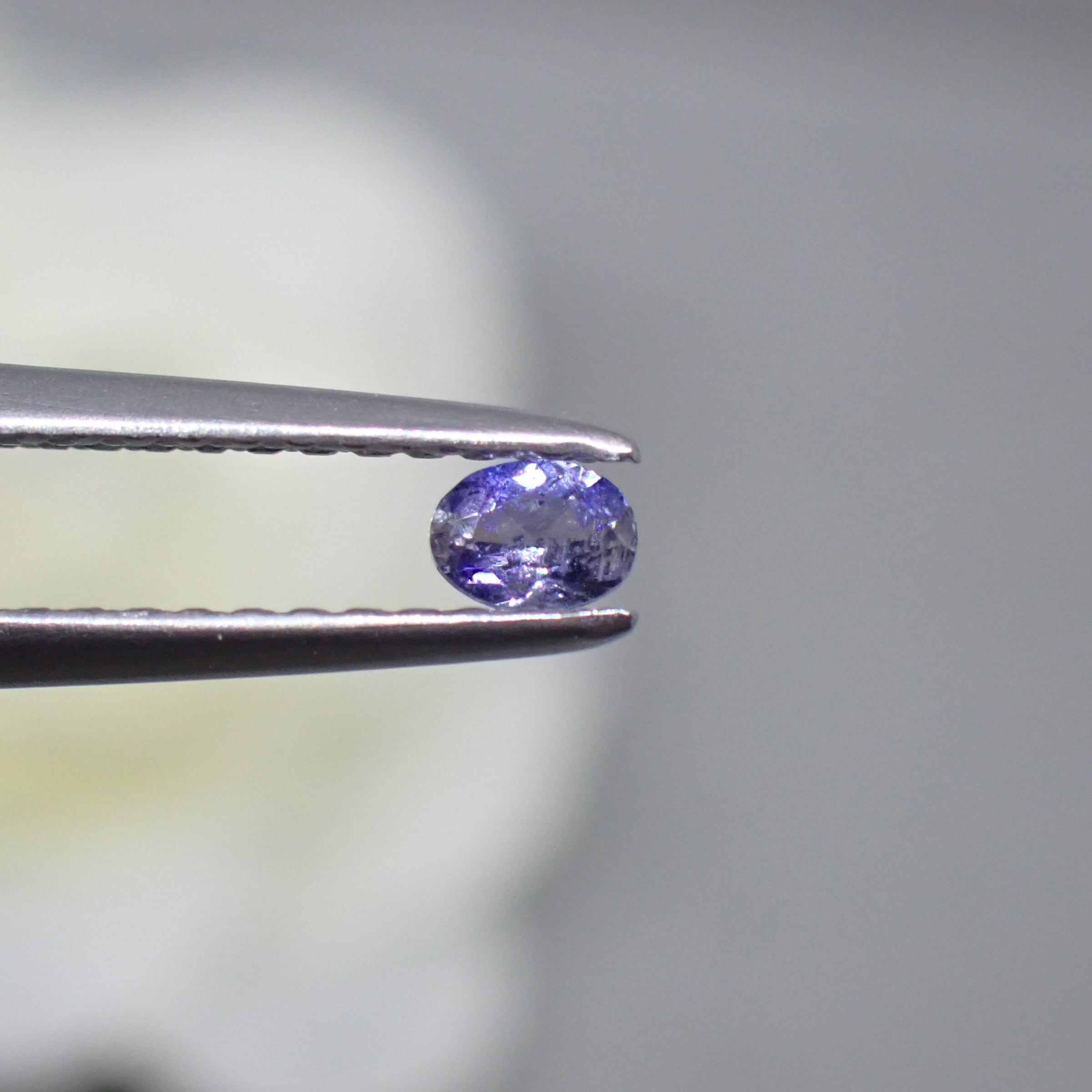 デュモルチェライトスフィアNo.977 デュモルチェライトインクォーツ