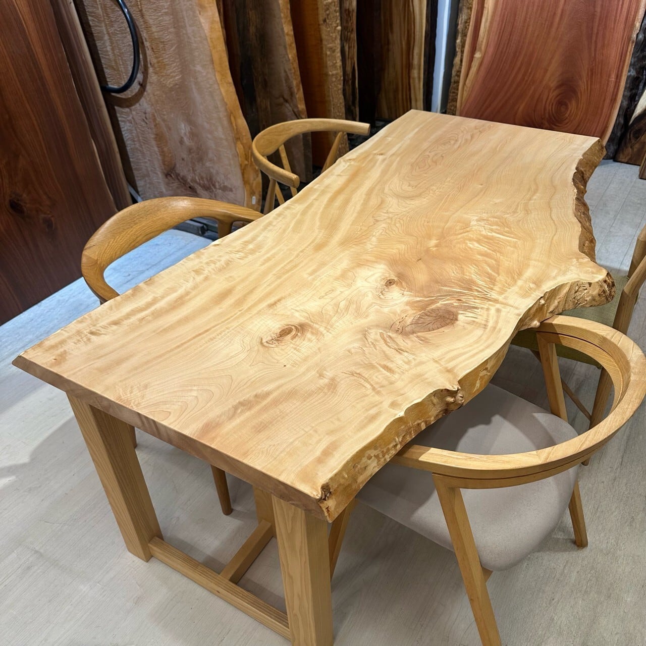 千年家具 - 一枚板 テーブル専門店