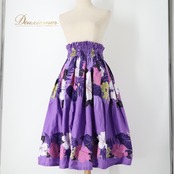 フラダンス 衣装 パウスカート パープル系 ハイビスカス柄 モンステラ柄 ハワイアンプリント アロハ フラ ダンス レッスン 練習 シングル スカート フレア 軽やか 華やか 鮮やか かわいい おしゃれ 上品 大人っぽい ホワイト系 ブラック系 ピンク系 イエロー系 紫 アロハシャツ ハワイアンファッション フラダンススカート 軽量 エレガント カジュアル 大人 爽やかデザイン