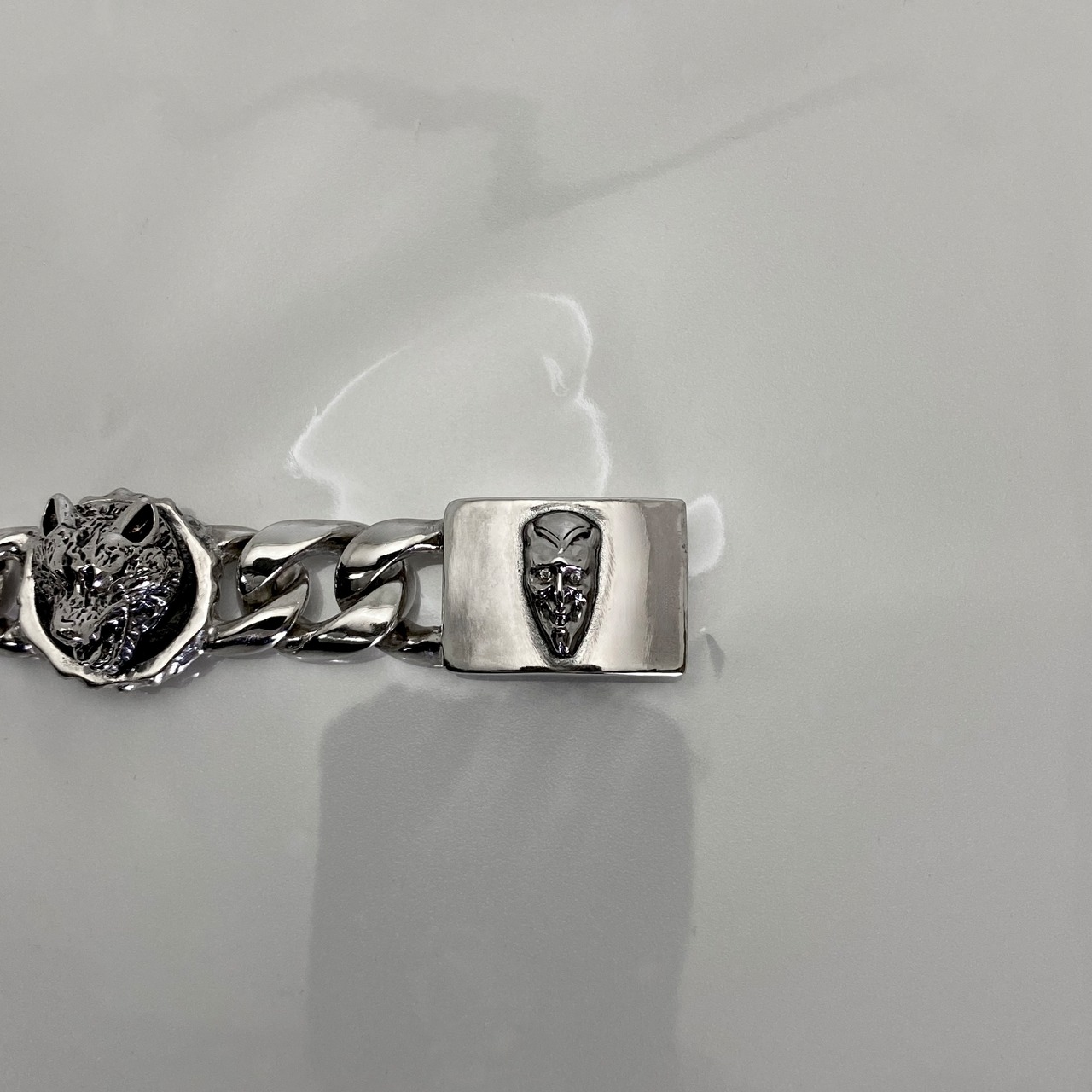 WOLVES with 10 DIAMONDS CHAIN BRACELET / ウルヴスチェーンブレスレット・10ダイヤモンドアイズ