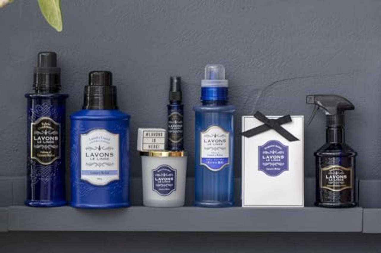 ラボン(Lavons) 柔軟剤 ラグジュアリーリラックス [アンバーウッディ] 詰め替え 480g