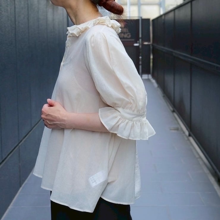 Bilitis dix-sept ans(ビリティスディセッタン Parisienne Blouse(Half