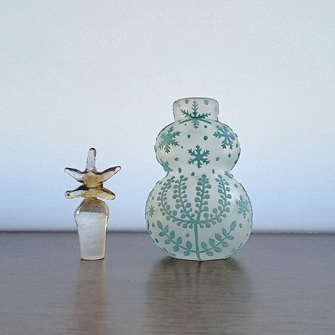 月の小瓶〈水色の森と雪の結晶〉 後藤あんな