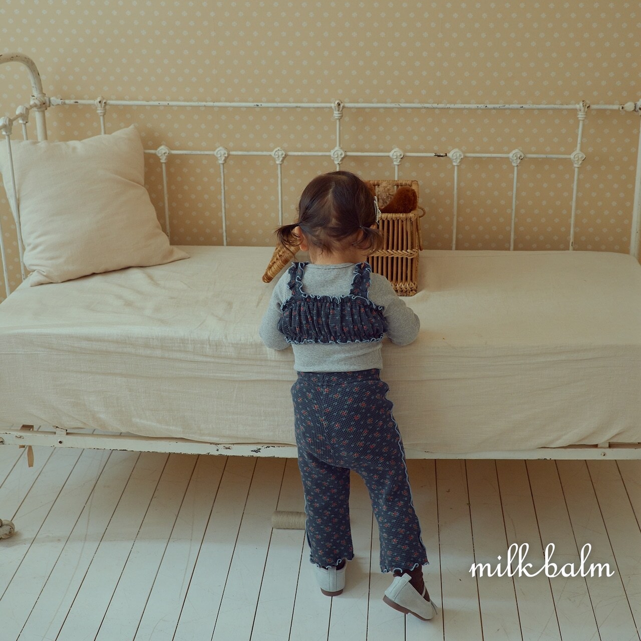 韓国子供服 / 26Autumn / Milkbalm / ブルーム ワッフルパンツ / 女子服 / キッズ服 / 秋服 *XS~XL*