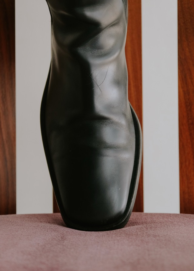 GUCCI by Tom Ford side gore leather boots