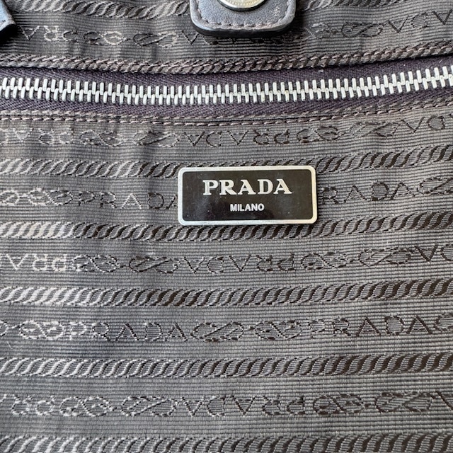 Prada ナイロントートバッグ カーキ ロゴプレート 古着 画像10