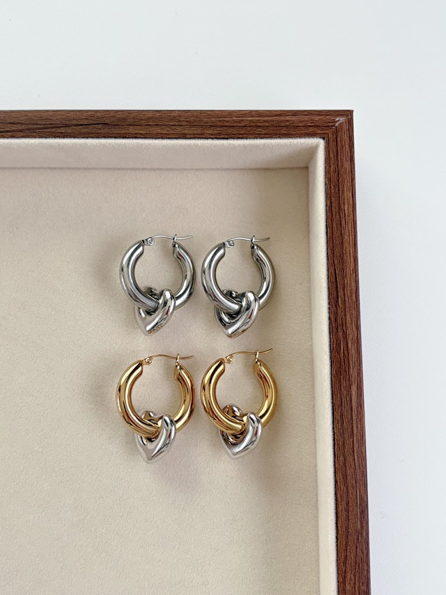 Chunky Hoop heart pierce