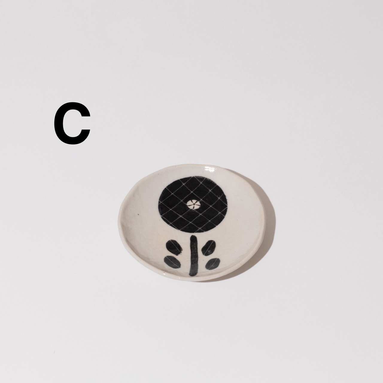 Monotone Small Plate