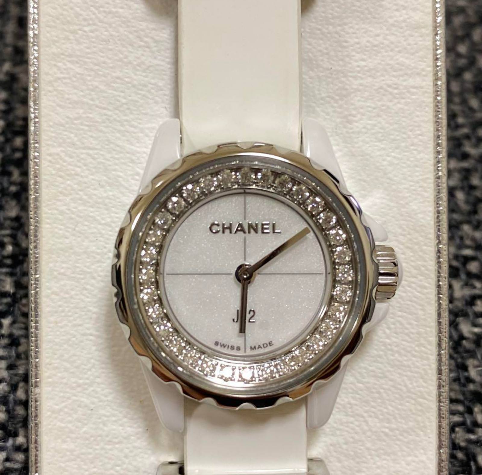 CHANEL シャネル 腕時計 J12 XS H4664 ホワイトセラミック 白 