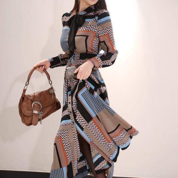 ワンピース レディース ロング丈 パッチワーク柄 ウエストマーク 長袖 リボンタイ 大人可愛い 女っぽ きれいめ 大人 おしゃれ お洒落 大人女子 こなれ感 キュート ラブリー 主役級 存在感 レトロ プリント 秋 冬 お呼ばれ 10代 20代 30代 女性用 学生 通学 デート お出かけ 女子会 休日 着回し 韓国 韓国系 送料無料 ファッション コーデ スタイル モテ 体型カバー トレンド 流行 インスタ映え S M L XL