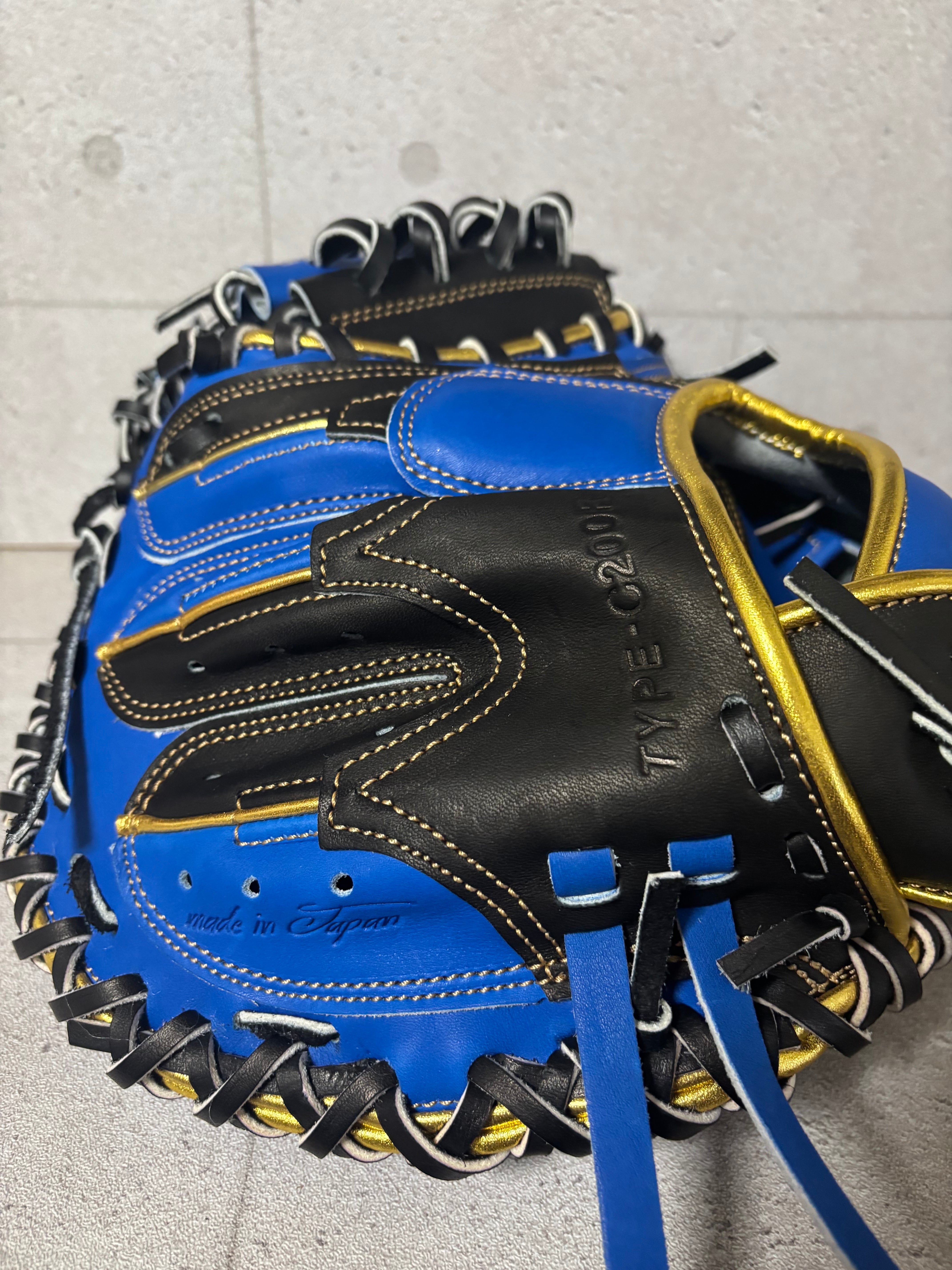 要 ミット限定軟式キャッチャーミット 大人用 | Ryuuus