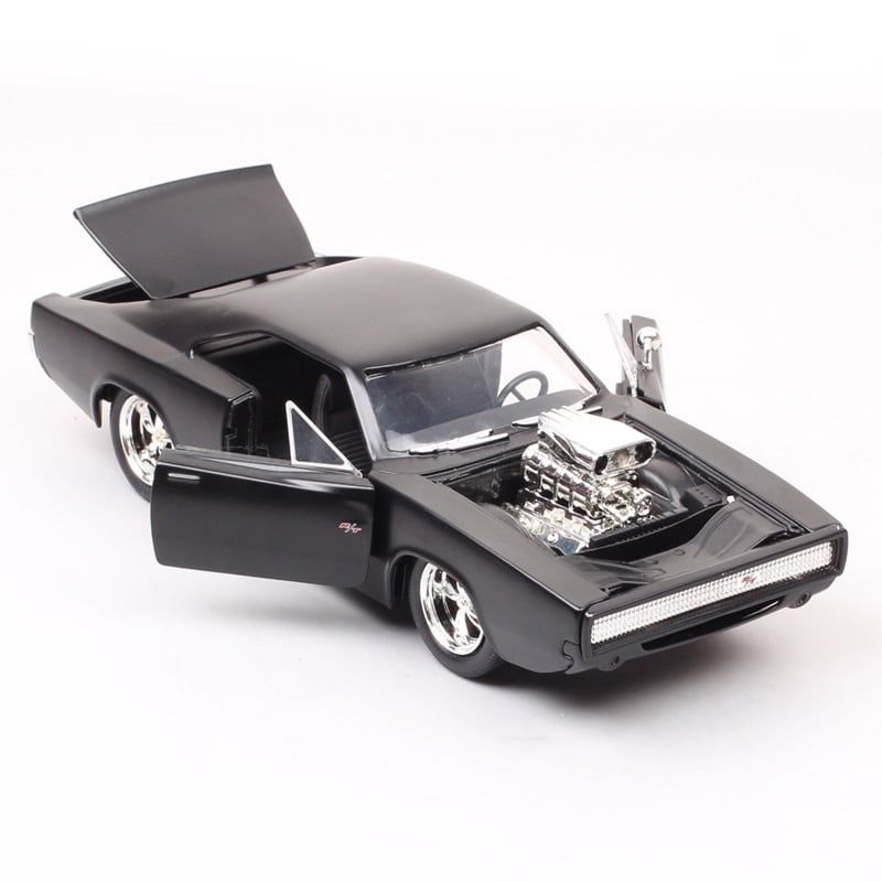 送料無料 1/24 Dodge Charger R/T 1970 マッスルカー ワイルド