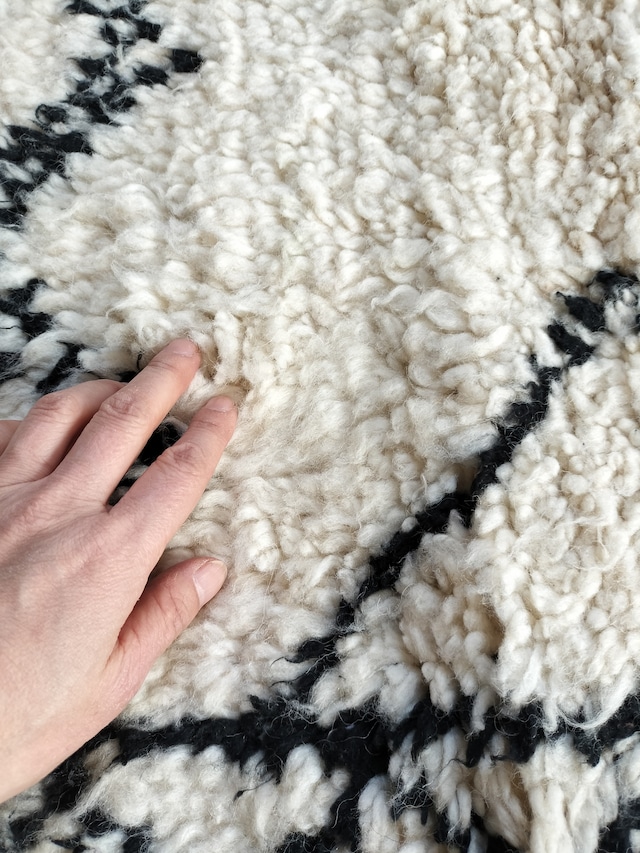 Moroccan rug 174✕146cm No.433